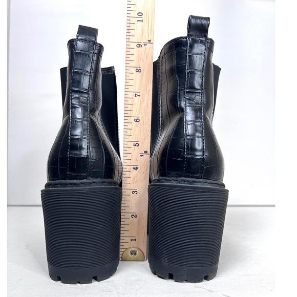 Boohoo Wide Fit Chunky Heeled Black Crocodile Chelsea Boots Size 8 Punk Goth Emo - Picture 6 of 8